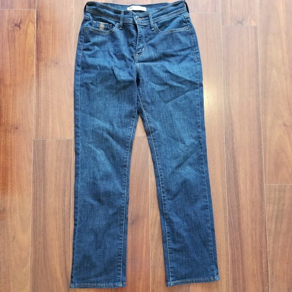 Levi's Denim - Perfectly Slimming Levi's Straight Leg Blue Jeans